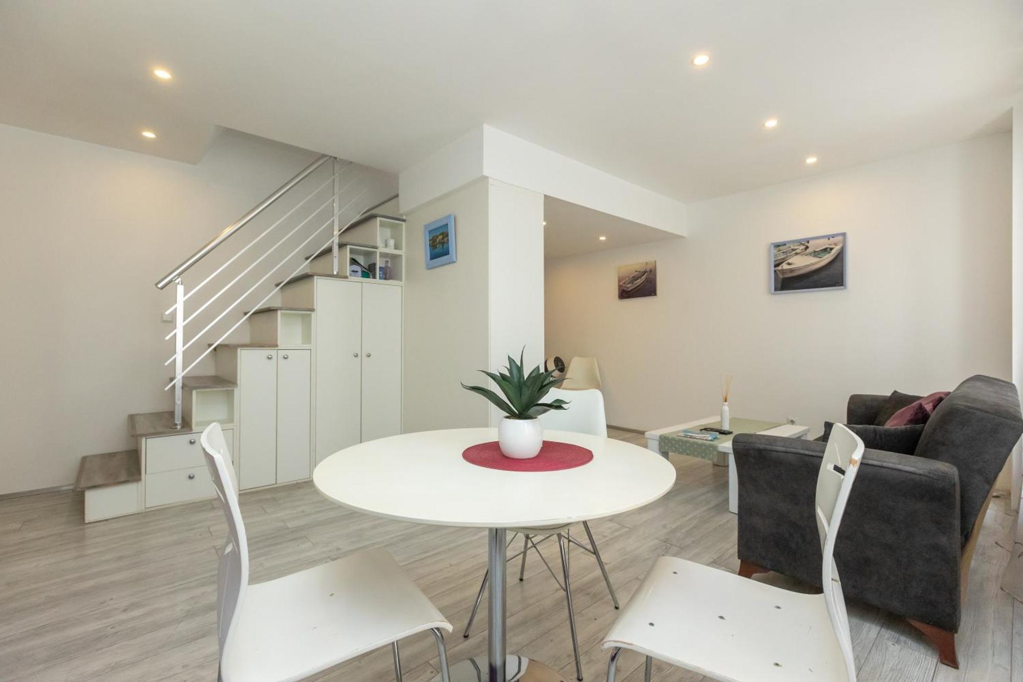 Alpha Loft 1Br Apartment In Center Zadar Zewnętrze zdjęcie
